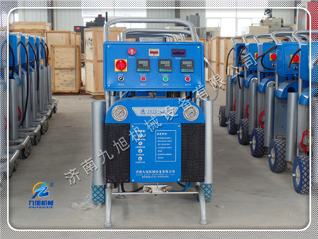 聚氨酯高壓發(fā)泡機(jī)停機(jī)保養(yǎng)注意事項(xiàng)(圖1) 聚氨酯高壓發(fā)泡機(jī)停機(jī)保養(yǎng)注意事項(xiàng)